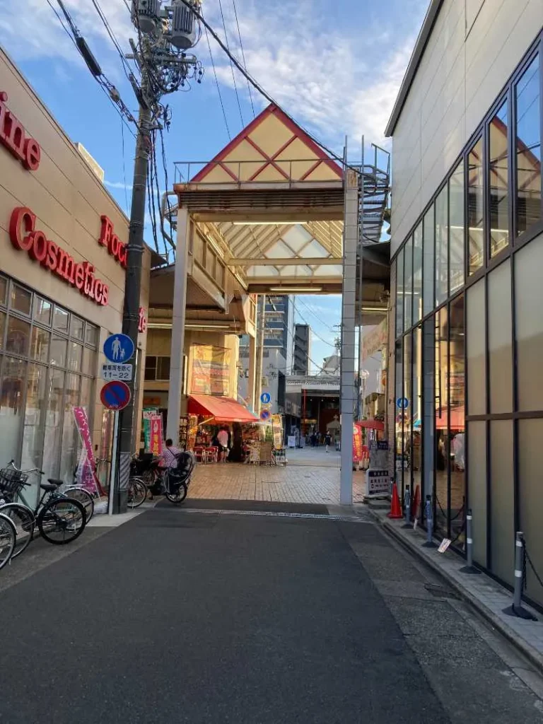 大須商店街古墳の近く