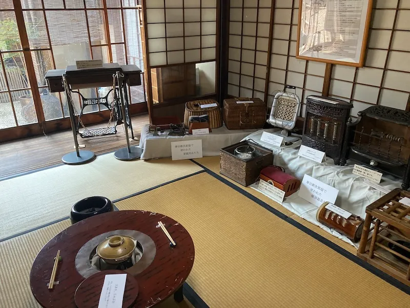 旧春田鉄次郎邸内装1