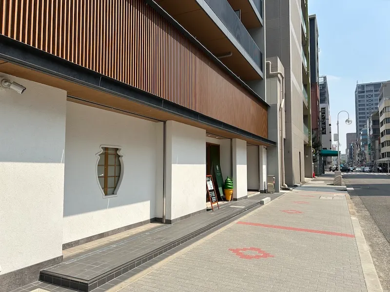 升半カフェ外装の様子