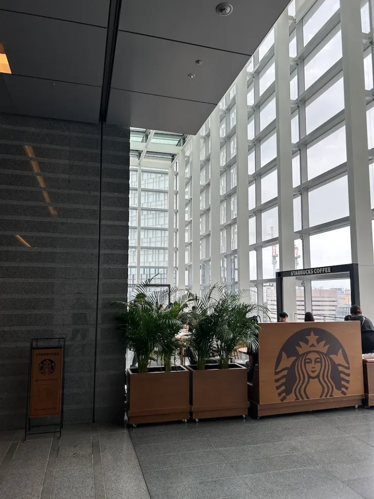 スタバJRタワー 20250810