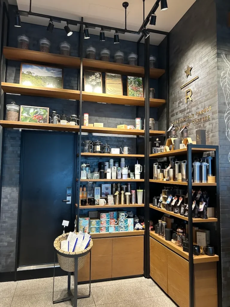 スタバJRタワー売り物