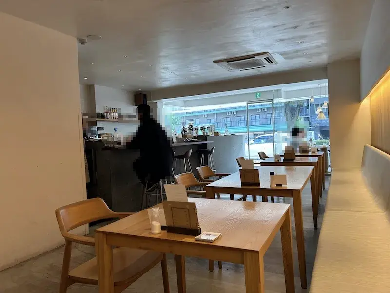 上前津カフェ内装OK