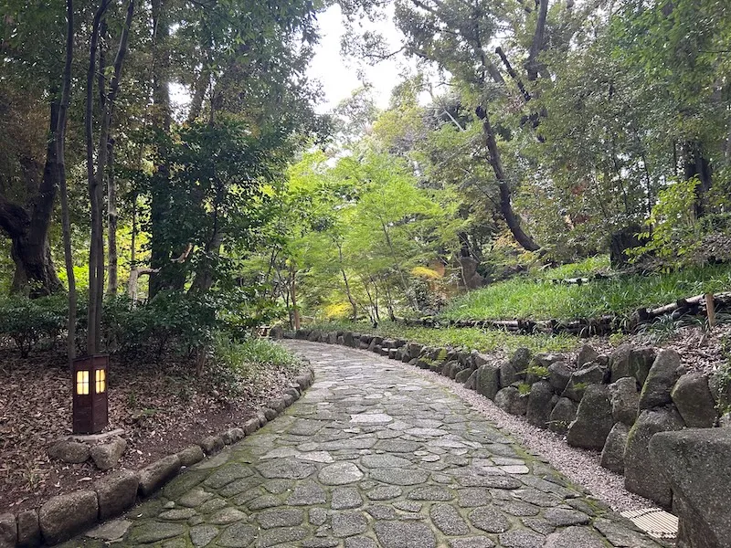 徳川園の道